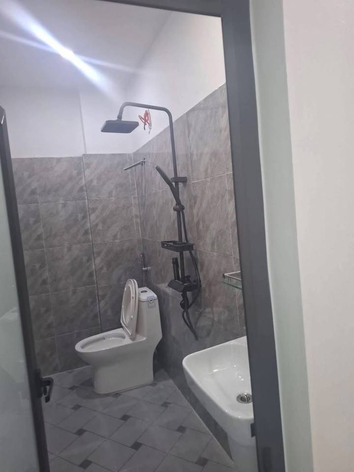  Cầu Đông – Lộc Vượng – 1.95 tỷ TL  50m² • 3T • Ngõ 3m • TB