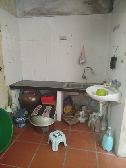 SINGLE-FLOOR HOUSE FOR RENT – MAC THI BUOI ALLEY