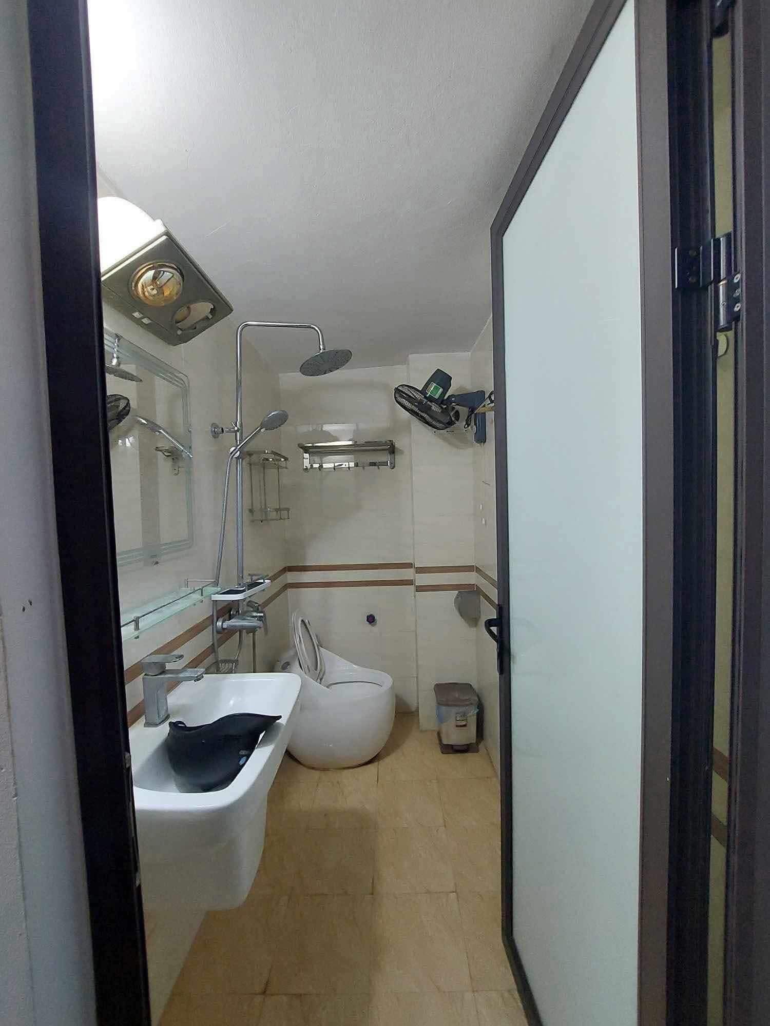 HOUSE FOR RENT – GIAI PHONG ALLEY