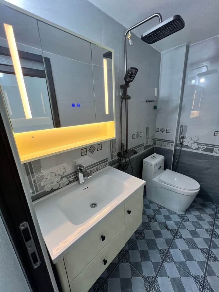  Nhà 3T – Đồng Quýt, Bùi Thị Xuân