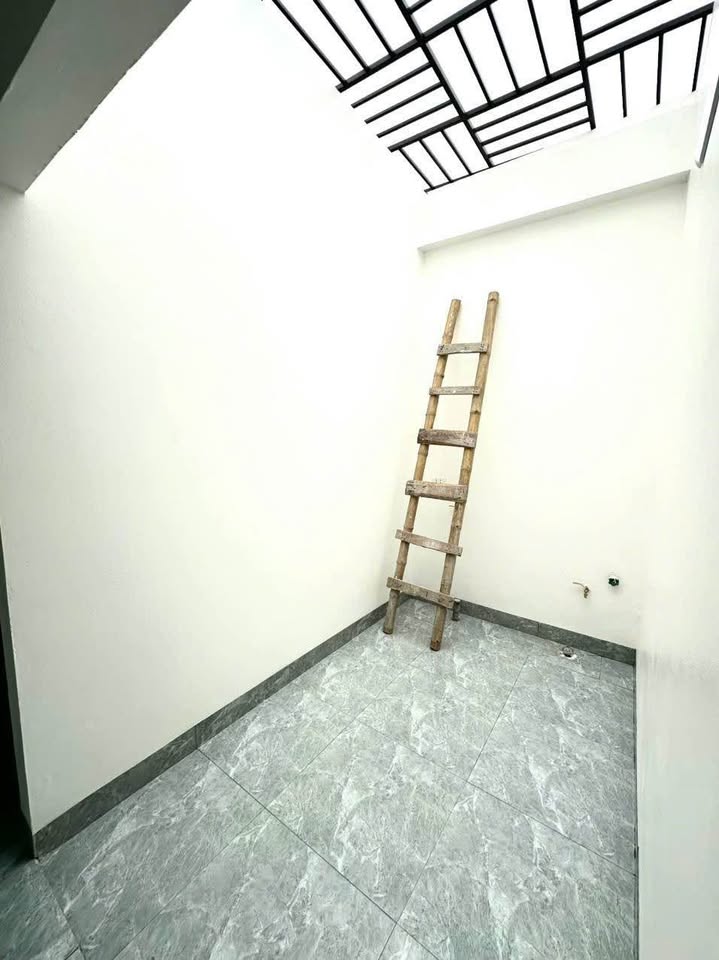  Nhà 3T – ngõ 77 Tô Hiến Thành