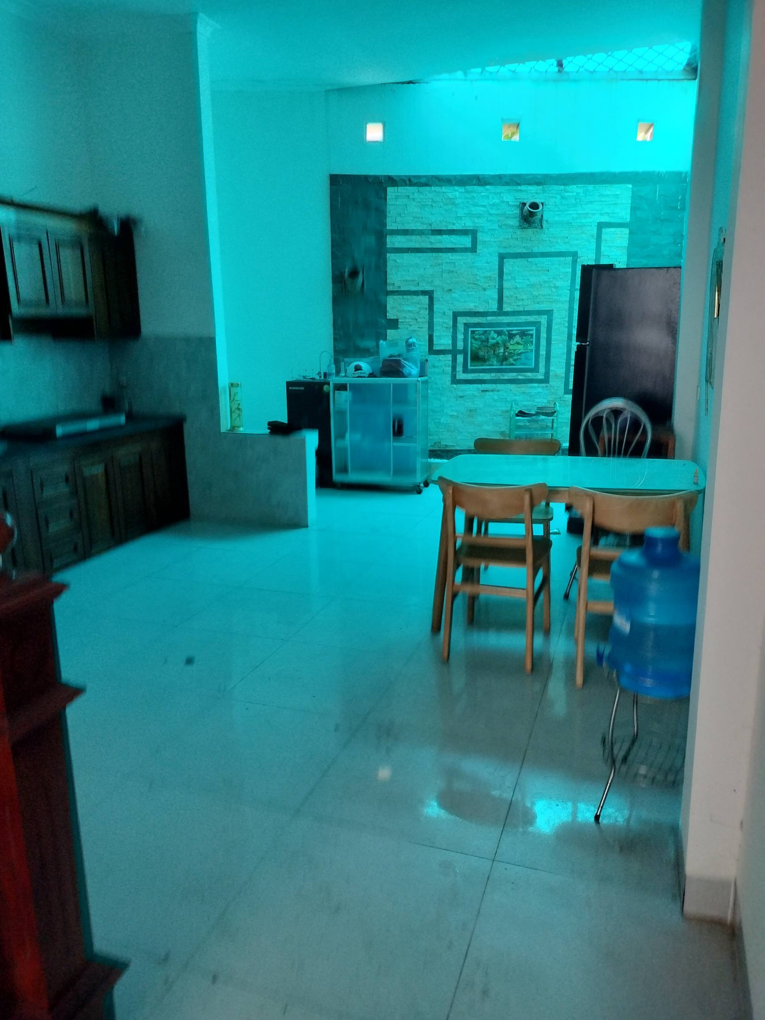 CHO THUÊ NHÀ NGÕ 74 PHẠM NGŨ LÃO, GẦN CHỢ ĐÊM