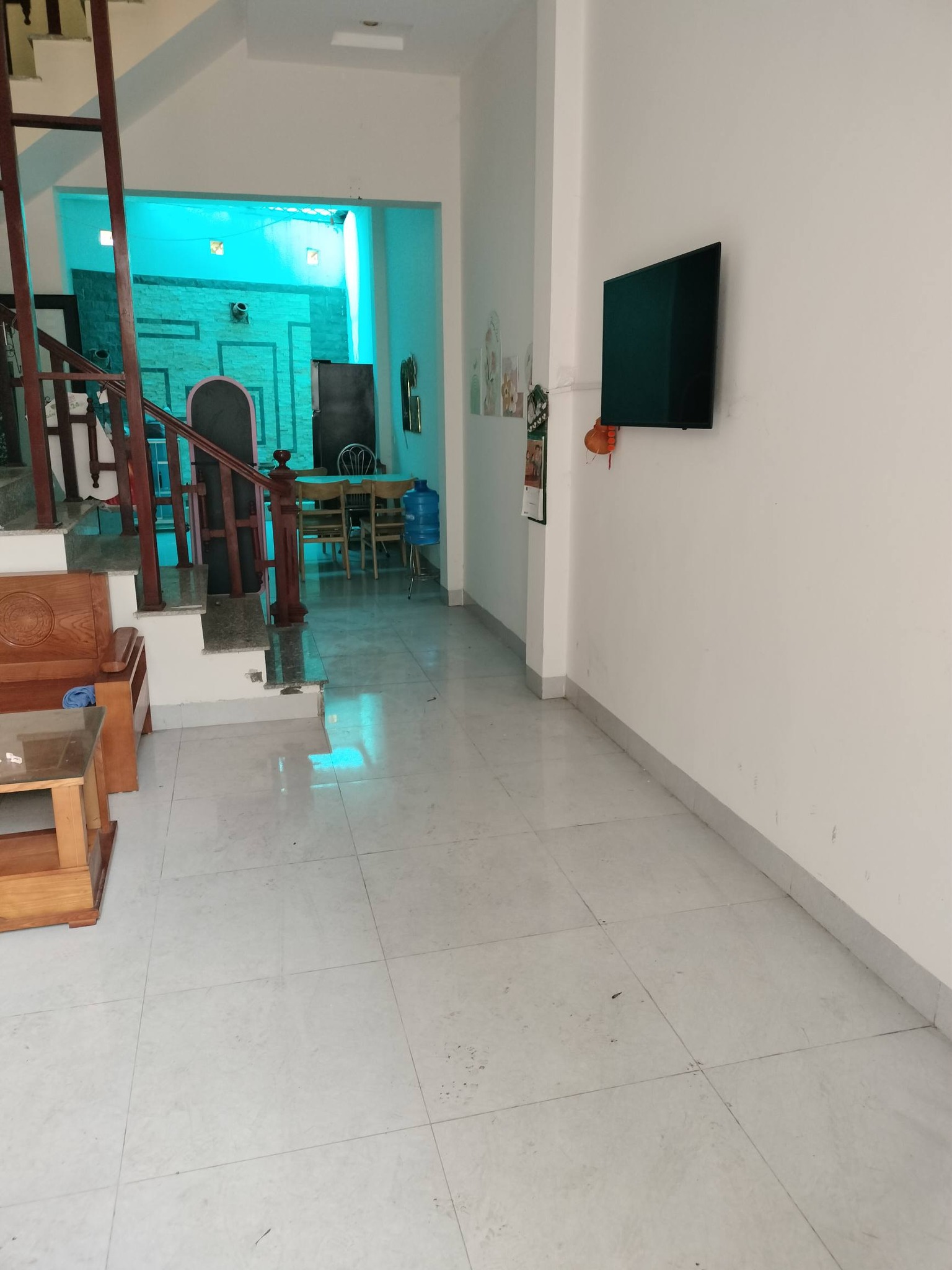 CHO THUÊ NHÀ NGÕ 74 PHẠM NGŨ LÃO, GẦN CHỢ ĐÊM