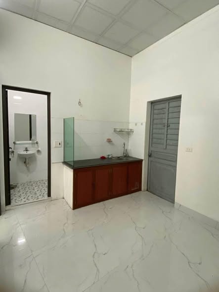 CHO THUÊ NHÀ MẶT ĐƯỜNG TRẦN HUY LIỆU GẦN TRƯỜNG NGÔ QUYỀN