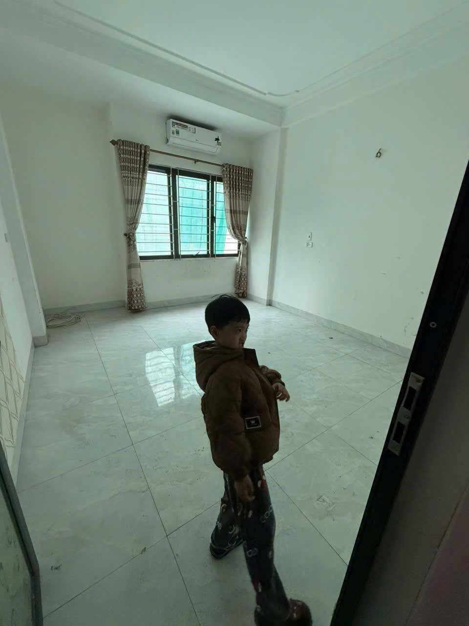 CHO THUÊ NHÀ 3 TẦNG – ĐƯỜNG BÁI GẦN KHÁCH SẠN NAM CƯỜNG