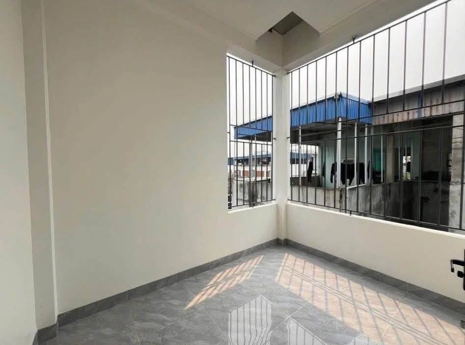 Chính chủ gửi bán  Nhà 3 tầng  ngõ Phù Nghĩa - Nam Định