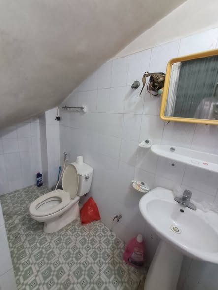 CHO THUÊ NHÀ 2 TẦNG MẶT ĐƯỜNG PHÙNG KHẮC KHOAN