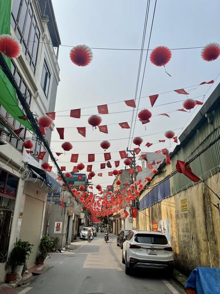 CHO THUÊ NHÀ RIÊNG NGÕ RỘNG Ô TÔ TRÁNH TẠI ĐẶNG VIỆT CHÂU