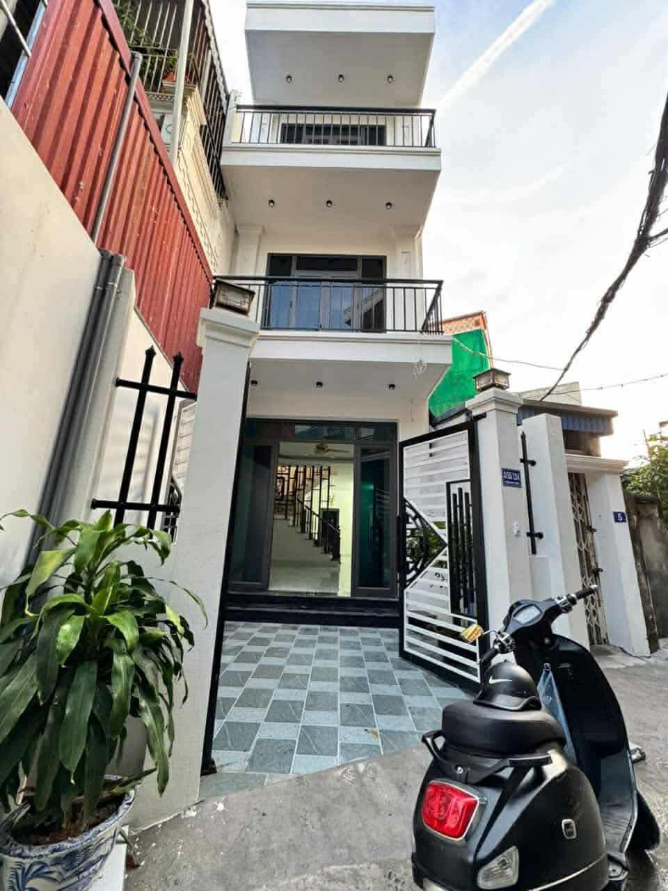 CHO THUÊ NHÀ 3 TẦNG 124 TRẦN HUY LIỆU FULL ĐỒ