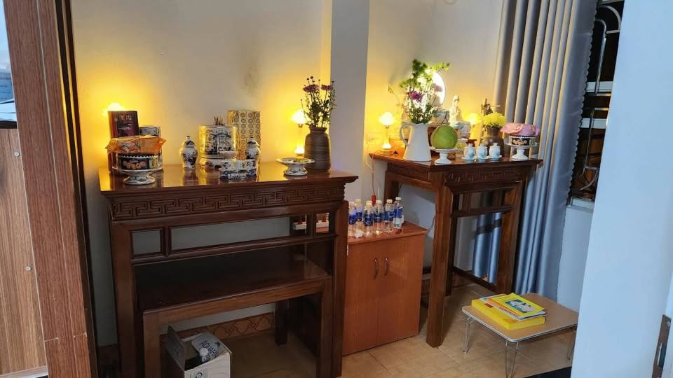 HOUSE FOR RENT ON TRAN BICH SAN STREET