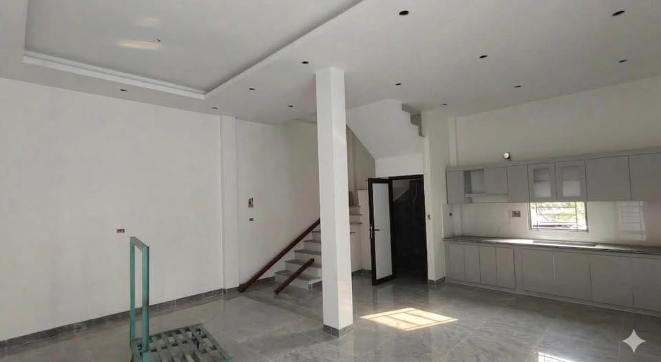 NHÀ 3 TẦNG XÂY MỚI KHU ĐỆ TỨ GIÁ RẺ ĐẸP
