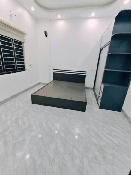 NHÀ 3 TẦNG XÂY MỚI ĐƯỜNG THÁI BÌNH GIÁ TỐT