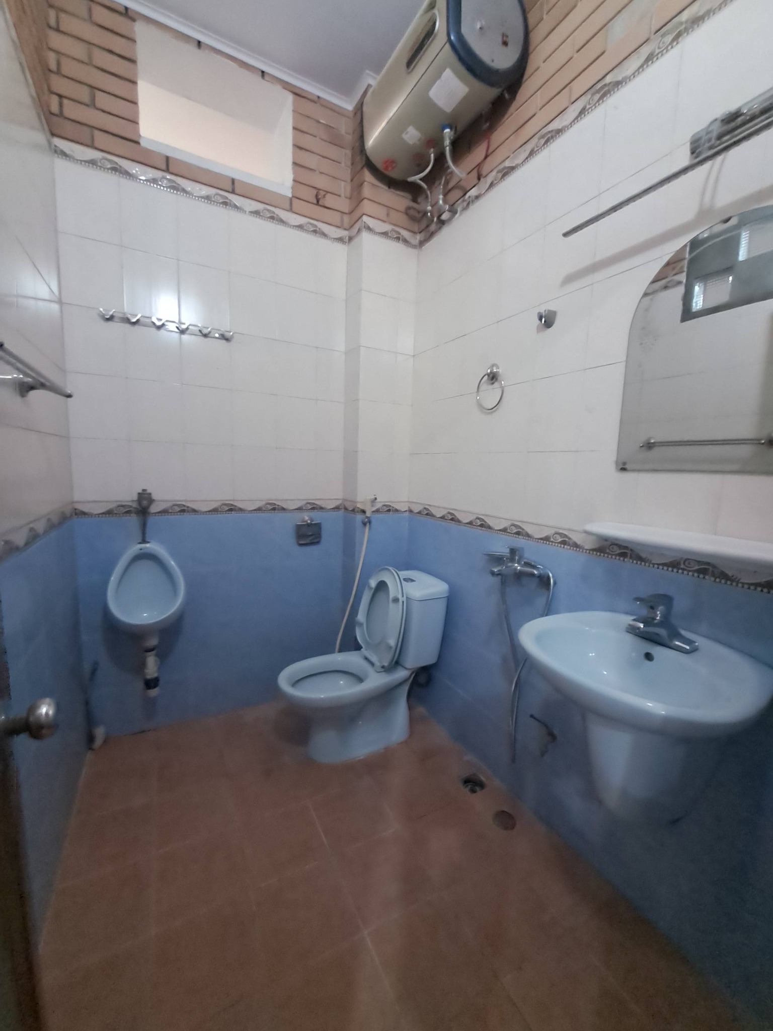 CHO THUÊ NHÀ MẶT ĐƯỜNG TRẦN NHÂN TÔNG