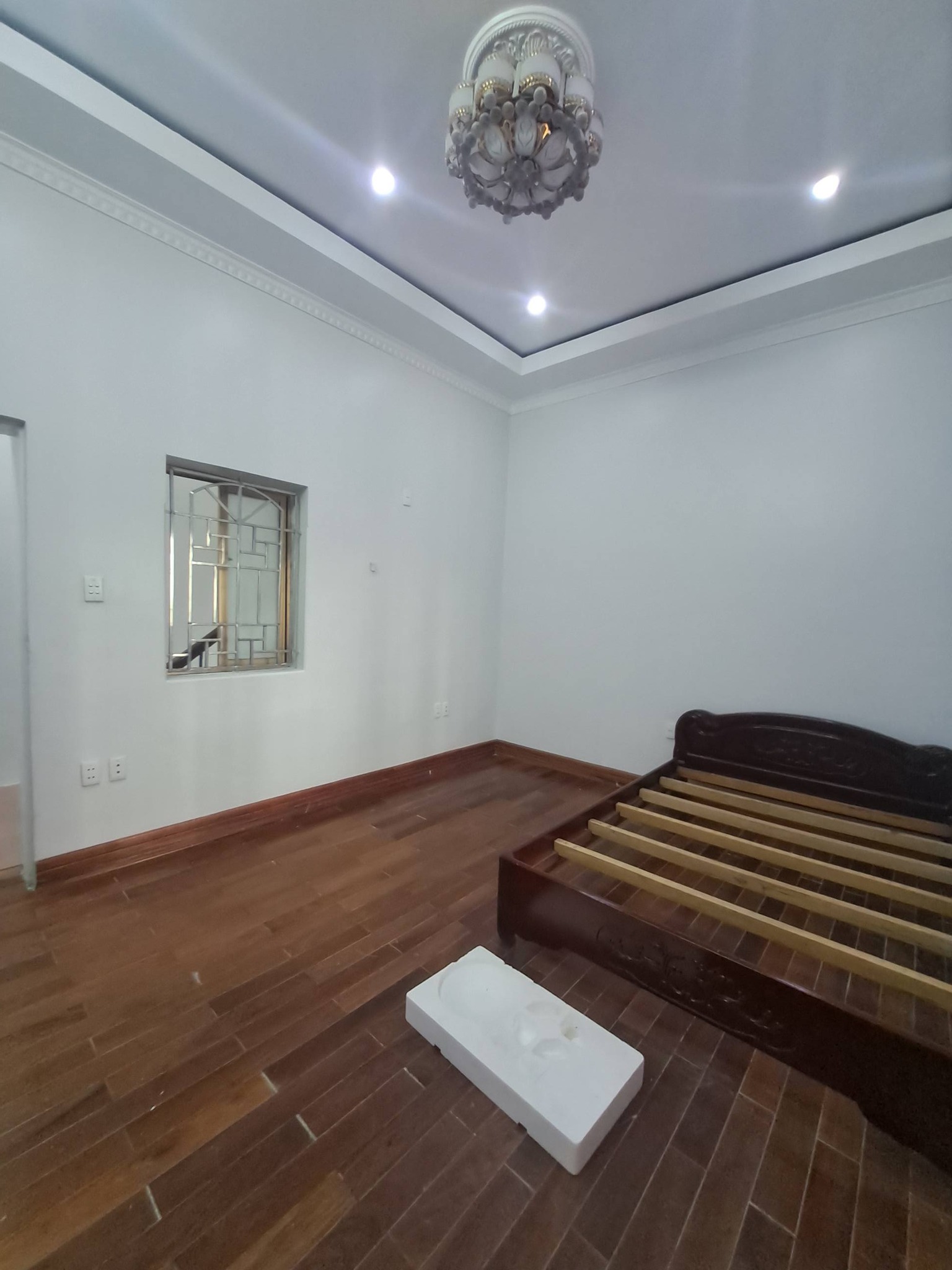 CHO THUÊ NHÀ MẶT ĐƯỜNG TRẦN NHÂN TÔNG