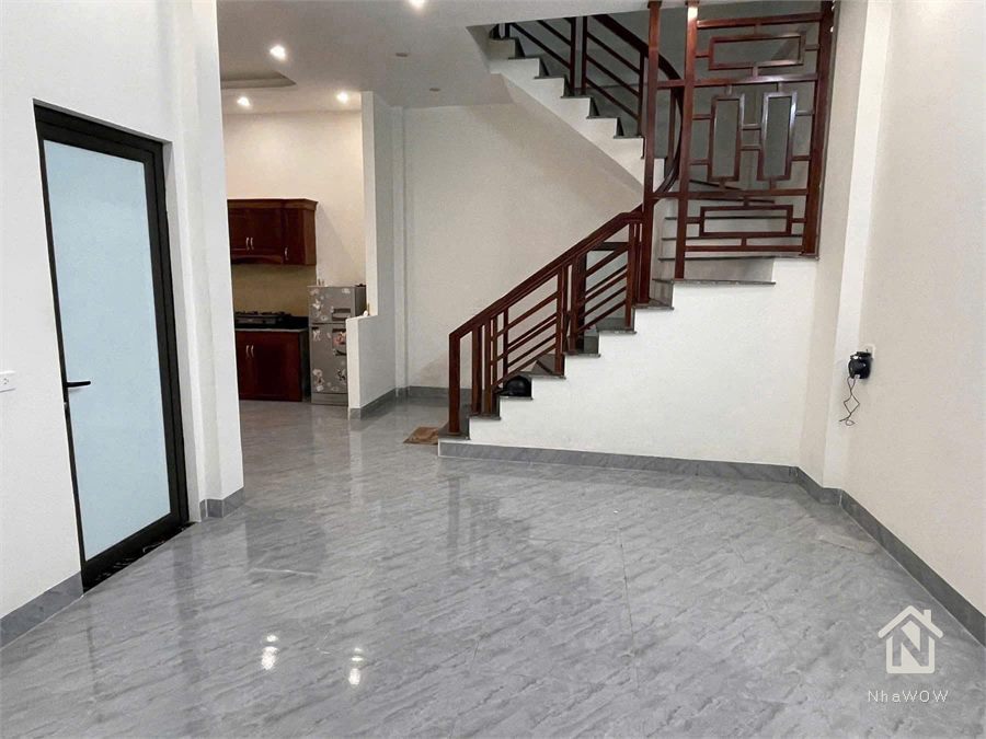 CHO THUÊ NHÀ 3 TẦNG NGÕ TRẦN ĐĂNG NINH – GẦN UNETI
