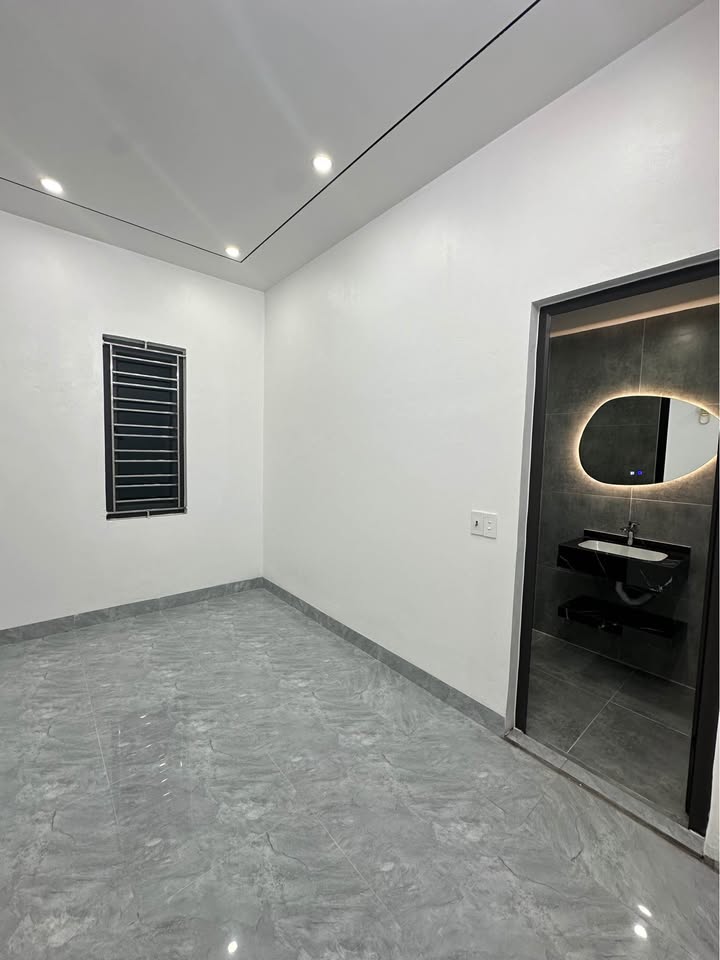  NHÀ 29/194 TÔ HIẾN THÀNH – ĐÃ SỬA ĐẸP 