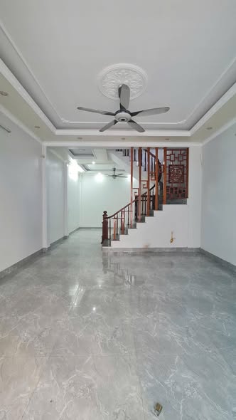 CHO THUÊ NHÀ LỘC VƯỢNG – NGÕ RỘNG, Ô TÔ ĐỖ CỬA