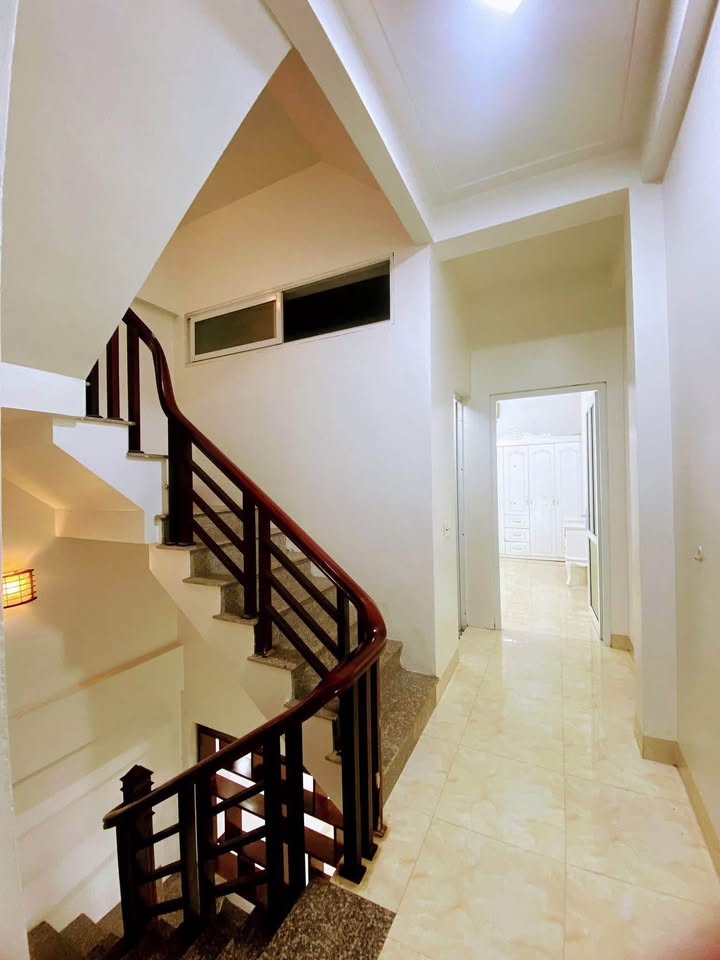  NHÀ ĐẸP 2.5 TẦNG – NGÕ TRƯỜNG CHINH, GẦN NGÃ TƯ PHÙ NGHĨA 
