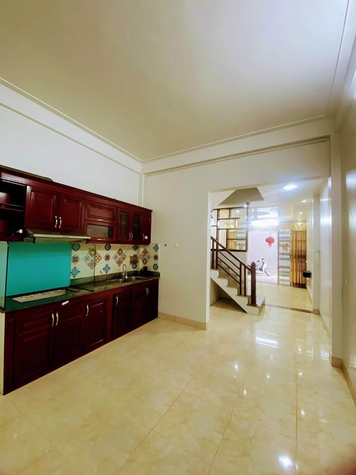  NHÀ ĐẸP 2.5 TẦNG – NGÕ TRƯỜNG CHINH, GẦN NGÃ TƯ PHÙ NGHĨA 