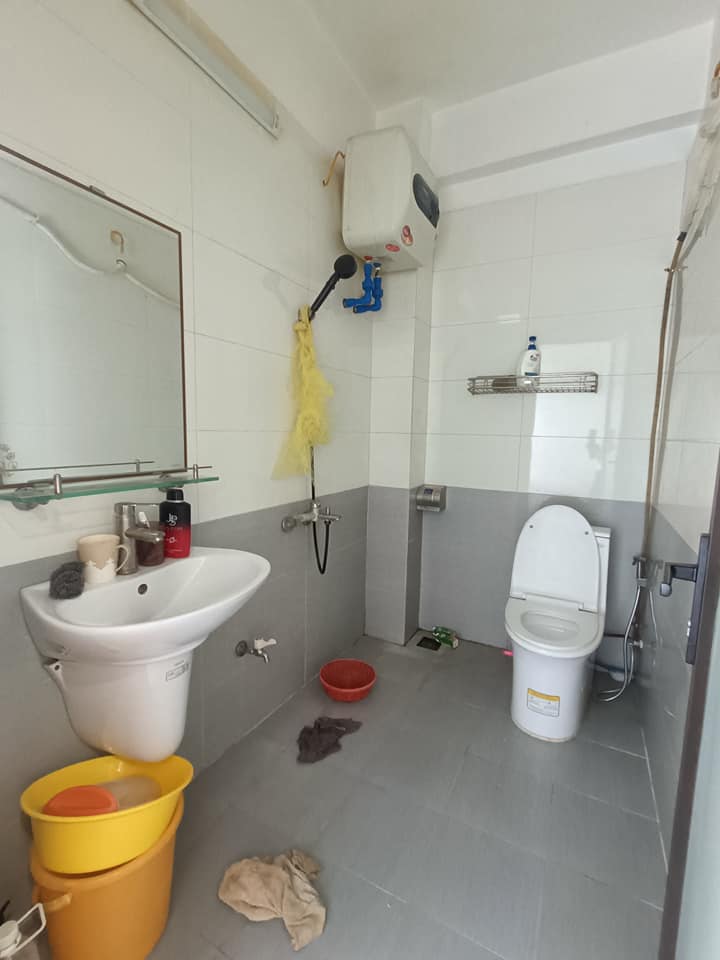 4-STOREY HOUSE FOR SALE – THAI BINH STREET (FRONTAGE) 