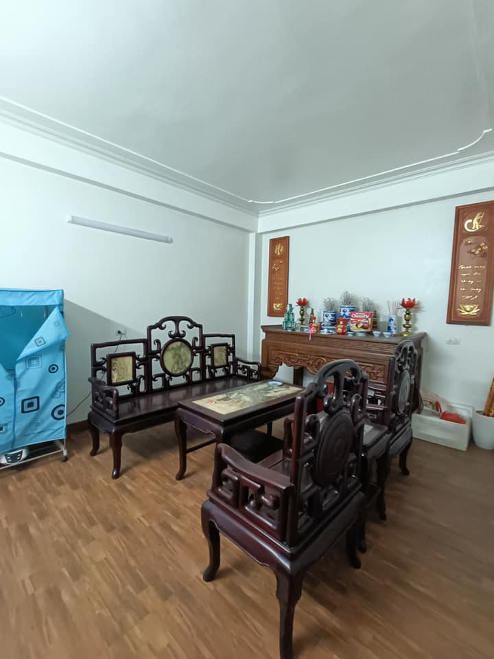  4-STOREY HOUSE FOR SALE – THAI BINH STREET (FRONTAGE) 