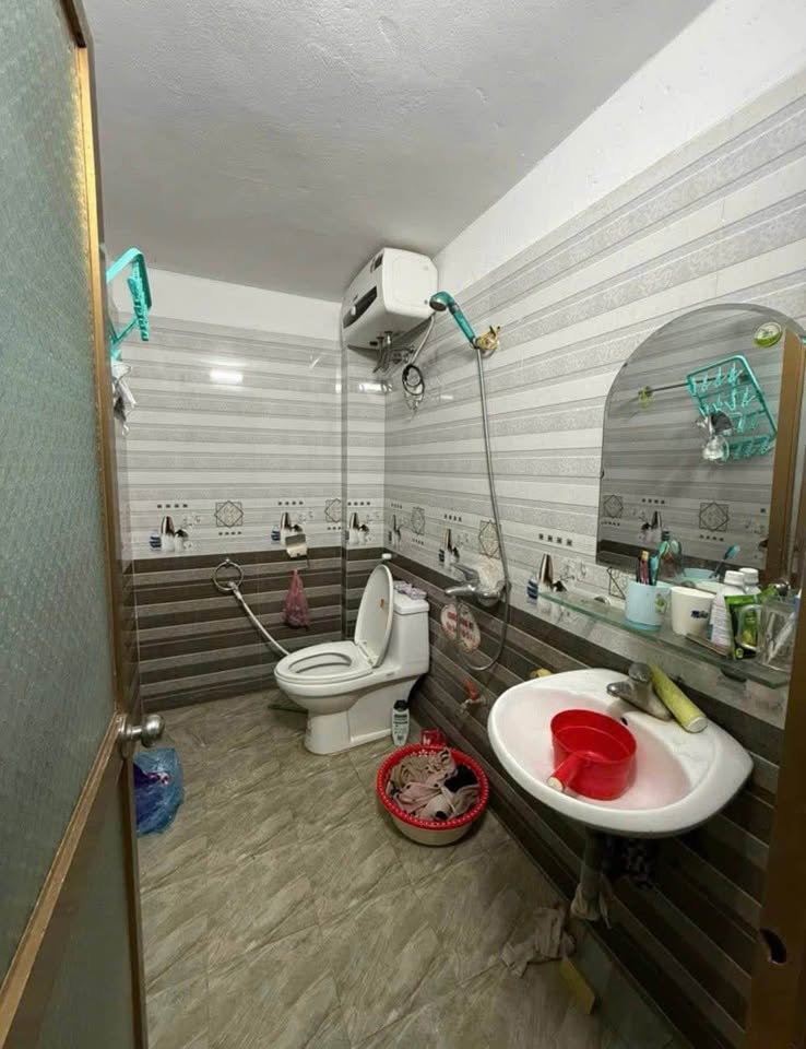  NHÀ 3 TẦNG MẶT ĐƯỜNG – BÃI VƯỢT THỐNG NHẤT 