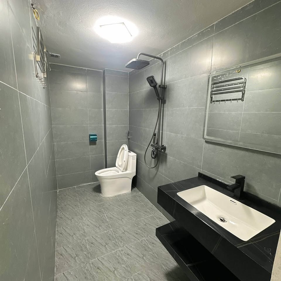  NHÀ 3 TẦNG XÂY MỚI – GẦN HỒ ĐẦM BÉT, LỘC VƯỢNG 